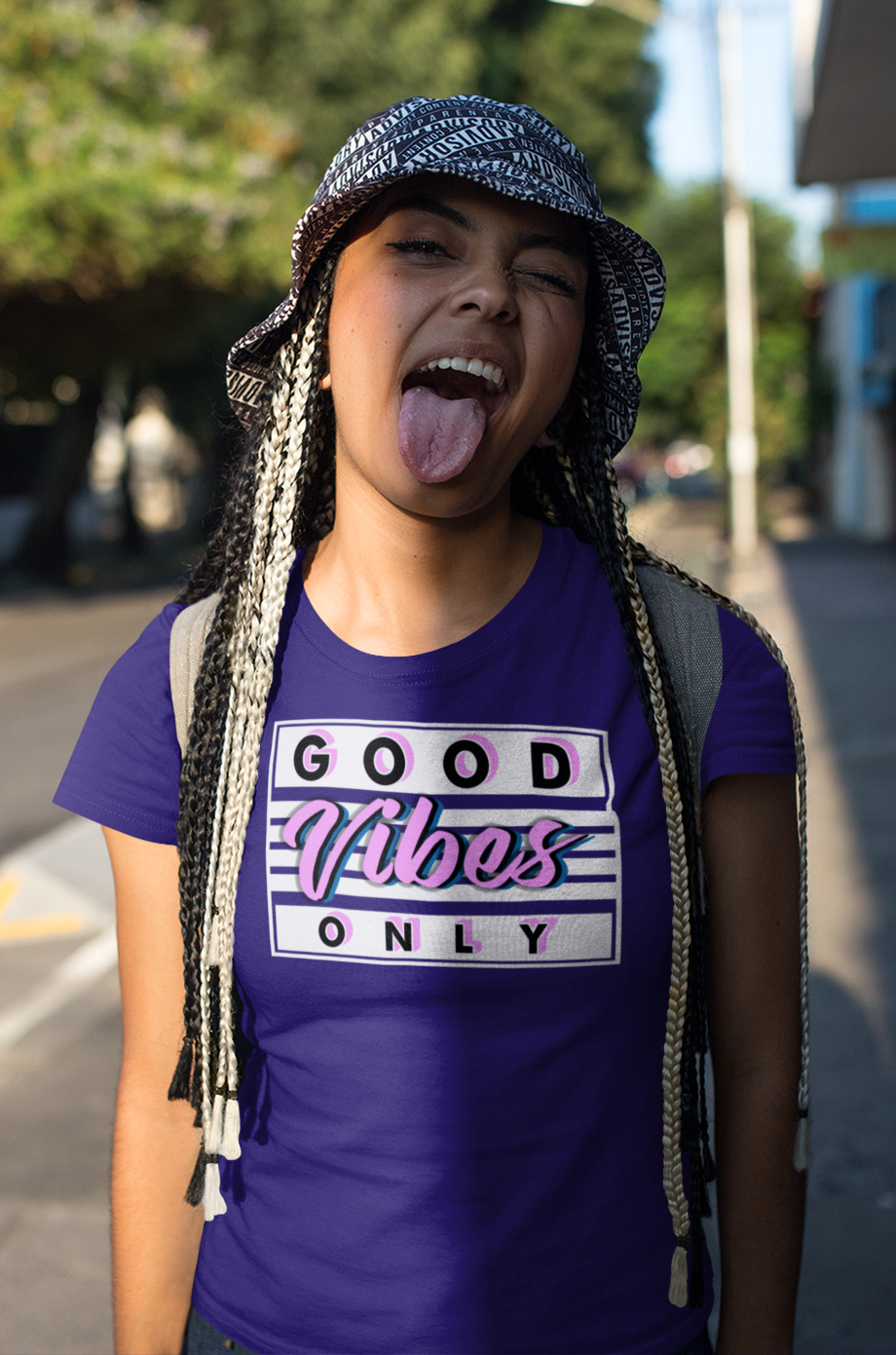 Camiseta Good Vibes Only para mujer